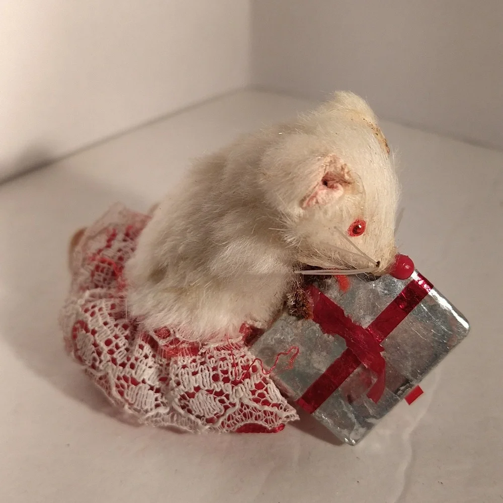 Original Fur Toy Mouse West Germany Miniature Red Eyes Christmas Gift Skirt - Picture 3 of 5